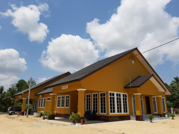 Umar Villa Homestay outside view 1